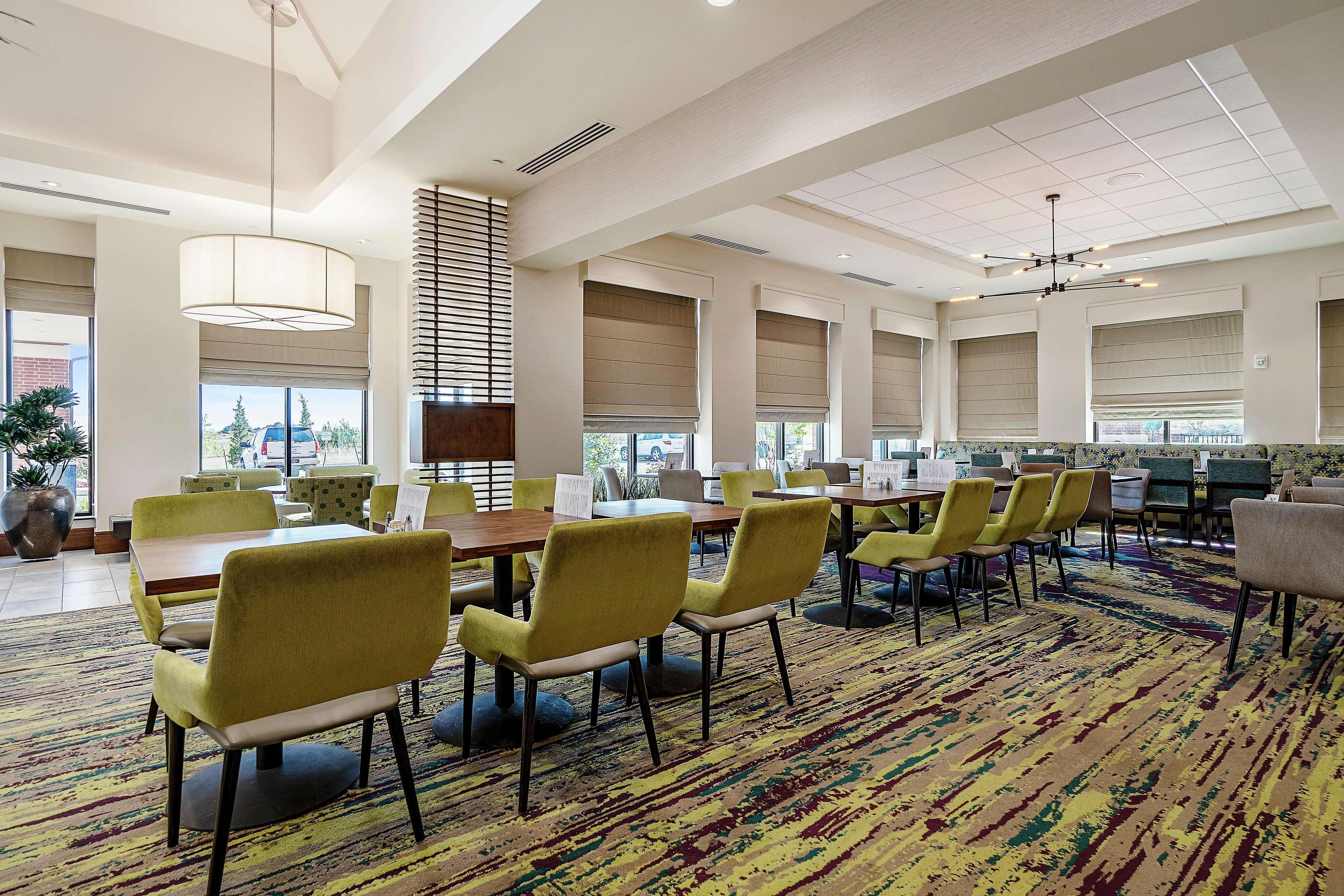 Hilton Garden Inn Edmond/Oklahoma City North Exterior photo