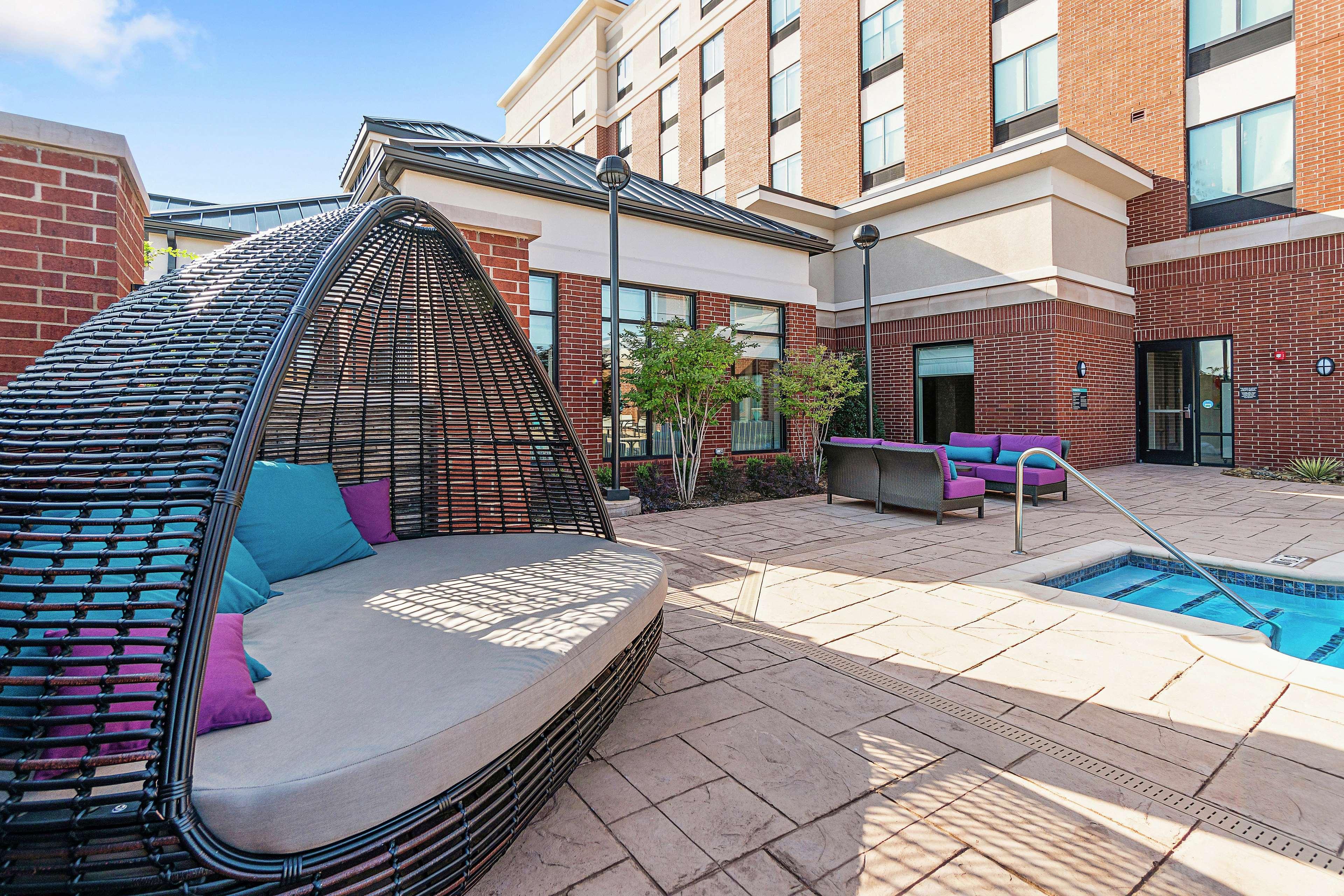Hilton Garden Inn Edmond/Oklahoma City North Exterior photo