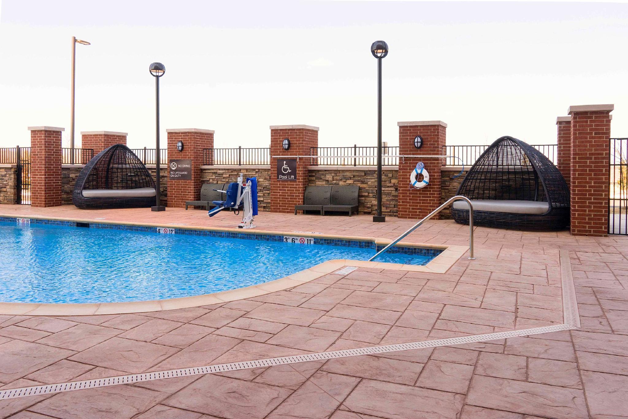 Hilton Garden Inn Edmond/Oklahoma City North Exterior photo