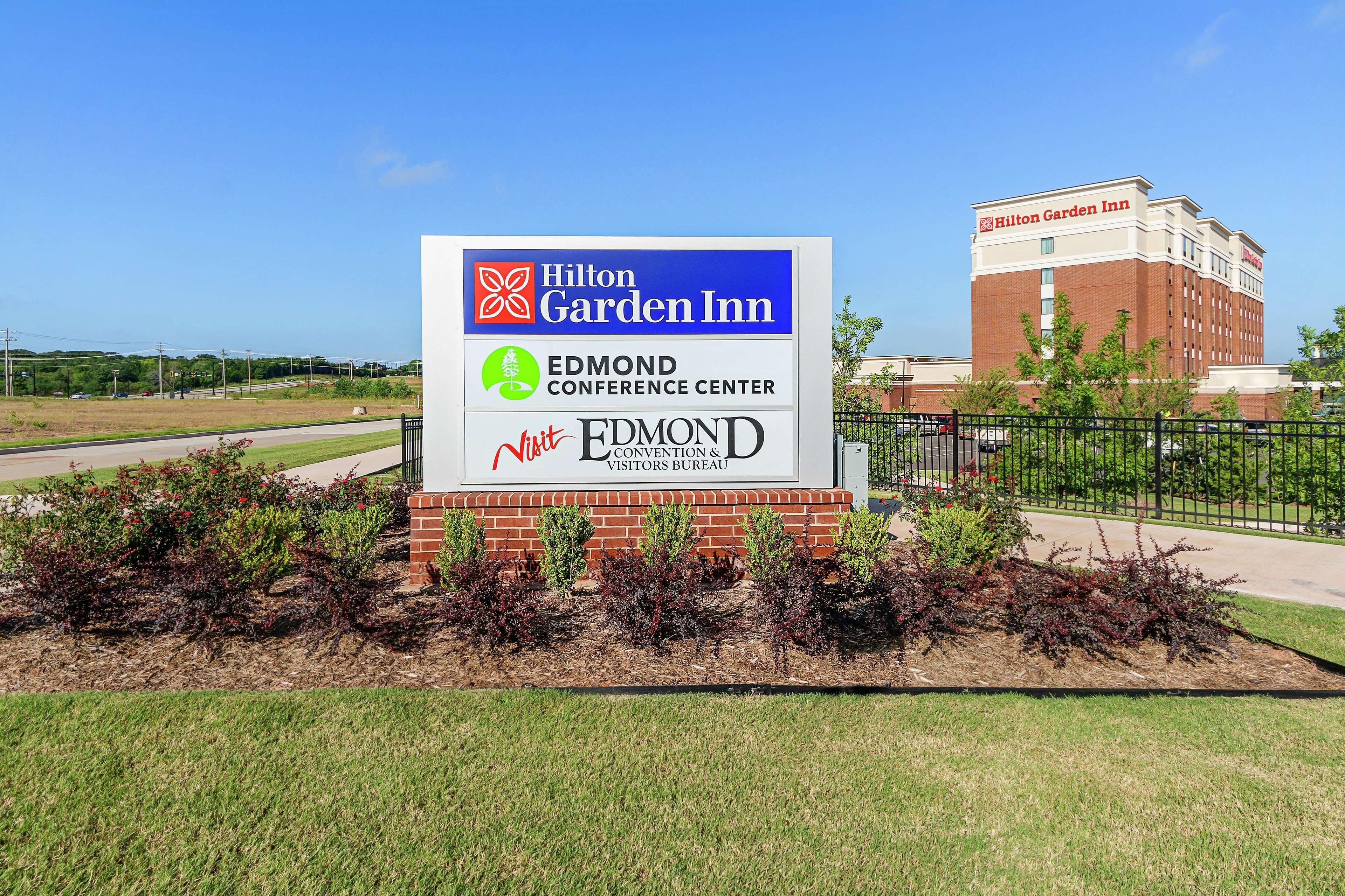 Hilton Garden Inn Edmond/Oklahoma City North Exterior photo