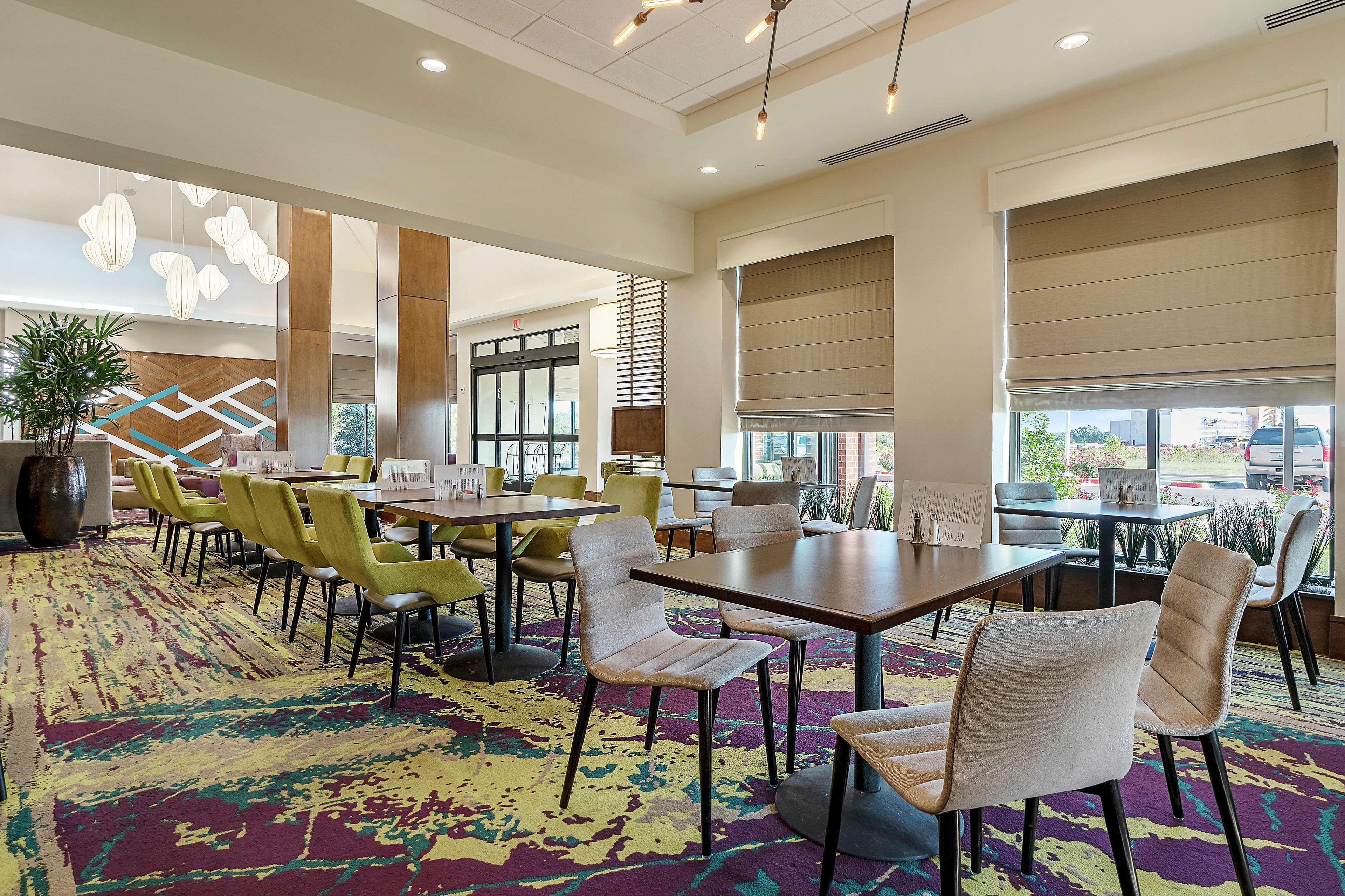 Hilton Garden Inn Edmond/Oklahoma City North Exterior photo